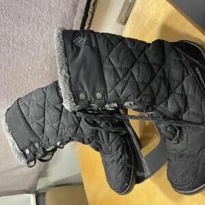 COLUMBIA MINX MID II WINTER BOOTS